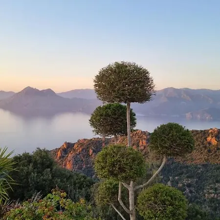 Le Bella Vista